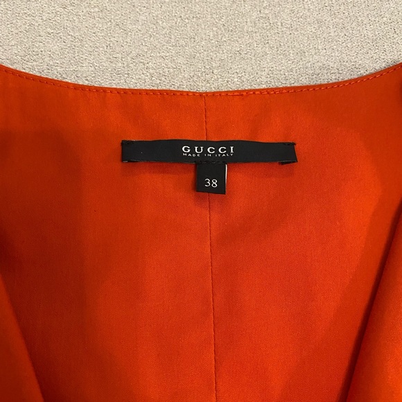 Authentic Gucci top - Picture 4 of 10